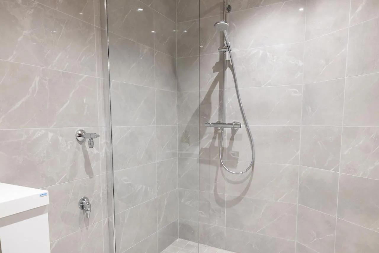 2Ndhomes Luxury 3 Bedroom Brand New 106 M2 Apartment With Spa In Helsinki Center